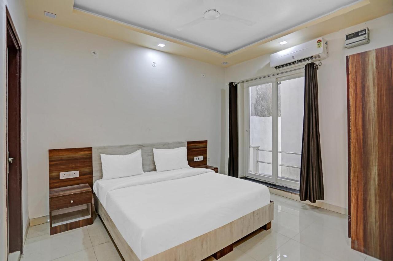 Hotel O Expo View Near Pvr Ansal Plaza Greater Noida Exteriör bild