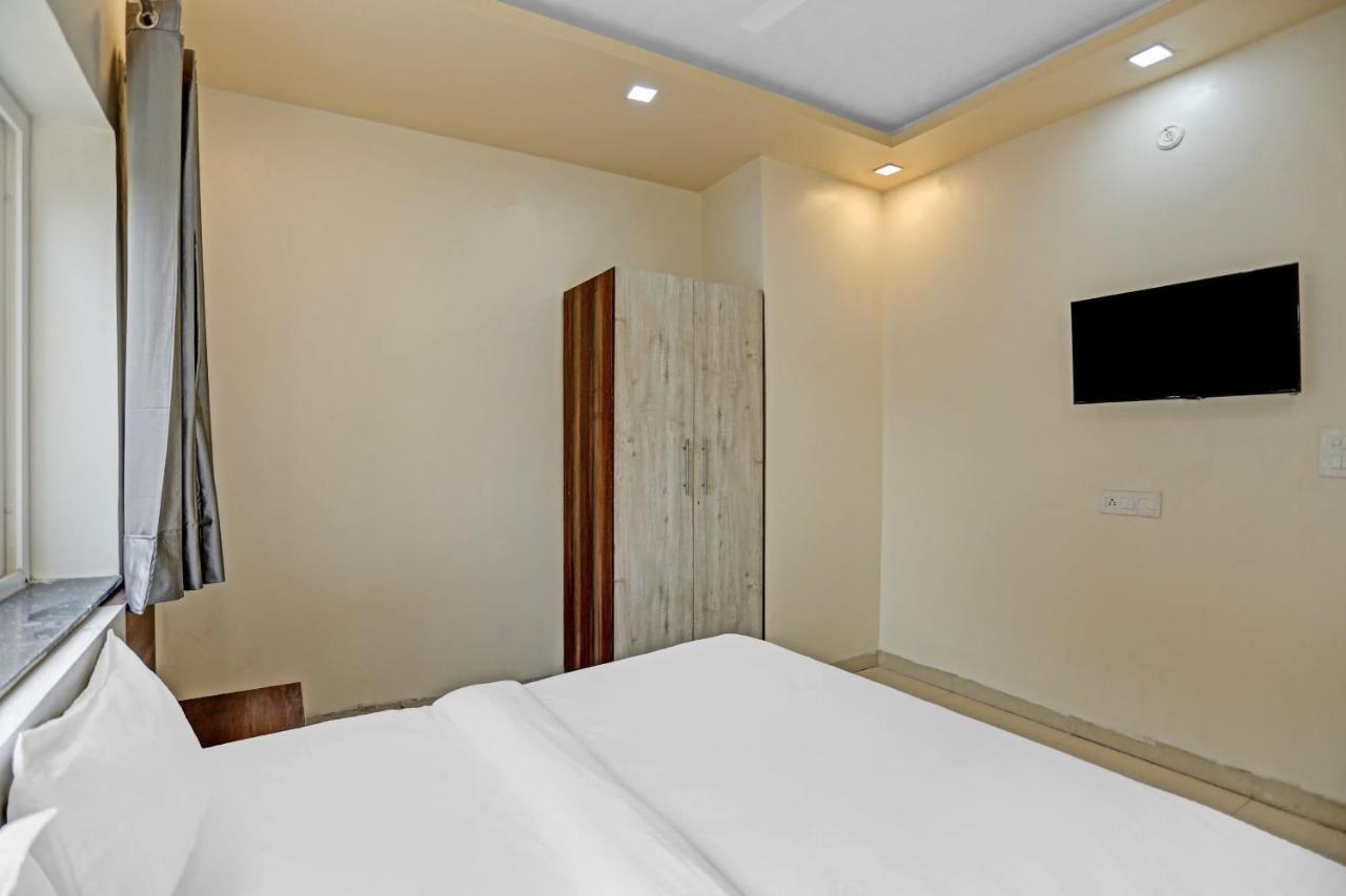 Hotel O Expo View Near Pvr Ansal Plaza Greater Noida Exteriör bild